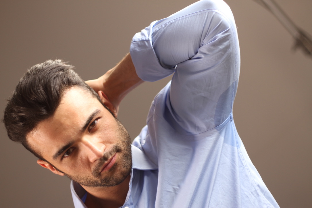 Independent aesthetic nurse practitioner providing professional Botox treatment demonstrating advanced aesthetic nursing skills