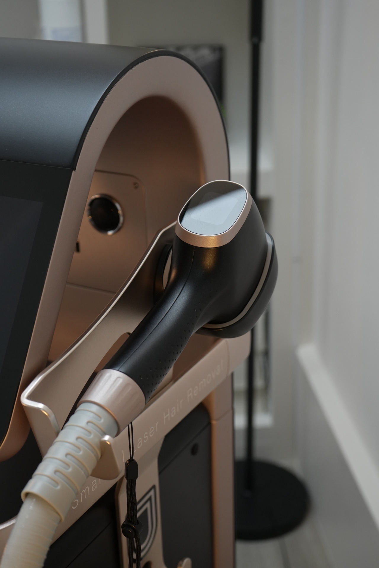 Medical grade laser hair removal handpiece - Zephyra triple wavelength diode technology for professional clinics